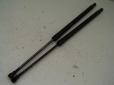 Nissan Primera pair of tailgate lifting struts (2002-2006)