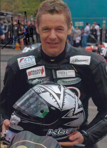 Chris walker hand signed 7x5 - chris,