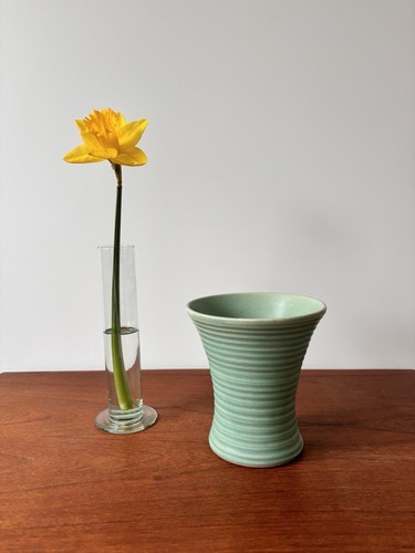 Lovatts langley pottery vase - lovatts,