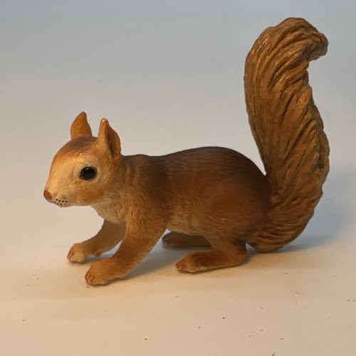 Squirrel schleich 14367 - squirrel, by