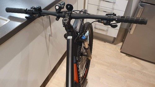 Pinnacle kapur mountain bike - pinnacle,