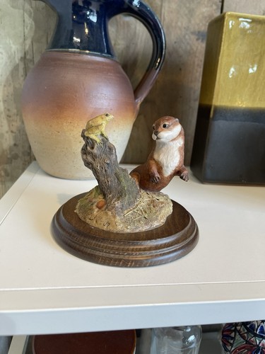 Vintage border fine arts otter - border,