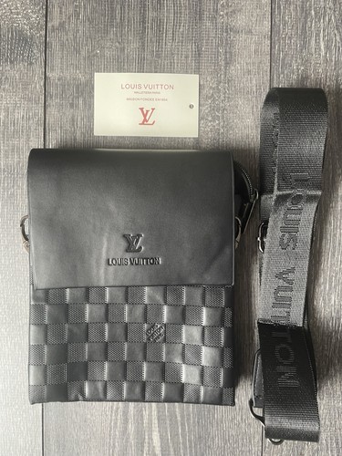 Messenger bag black brand - lv,