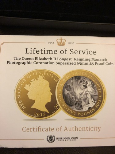 Queen elizabeth supersized - elizabeth, £5
