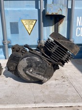 Suzuki TS250 ts 250 TS 250cc Engine Carb Barrel Head Side Casing 2 Stroke