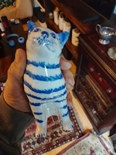Beautiful Victorian Blue And White Porcelain Cat In Wonderful Condition