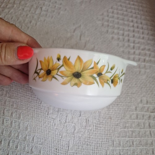 Vintage 1970s pyrex - vintage,