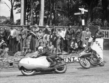Bob McIntyre leading John