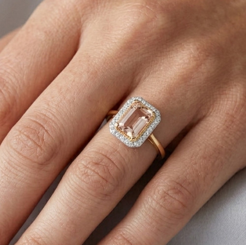 Yellow gold 9ct - 9ct, morganite