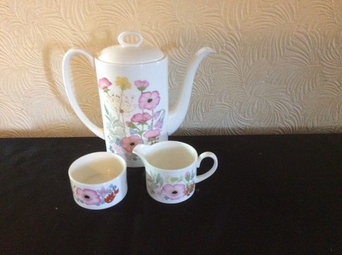 Wedgwood meadow sweet - sweet, piece