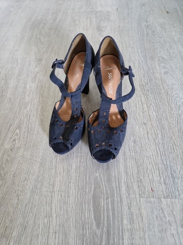 Clarks elegant court shoes - clarks,
