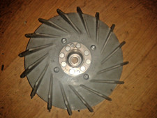 VINTAGE VESPA PINASCO FLYTECH FLYWHEEL & EXTRACTOR TOOL IN USED CONDITION