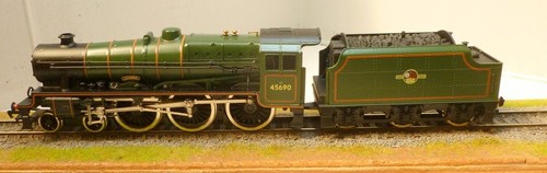 Boxed mainline 37089 - 37089, leander