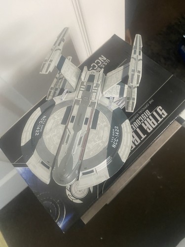 Star trek discovery s - star,
