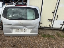 MERCEDES VITO 2016 TAILGATE COMPLETE BOOT LID SILVER.