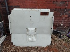 Metal bulkhead from Vivaro ex