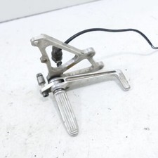 Yamaha YZF-R1 1000 Footrest System Right Rest System Mounting Plate 67755