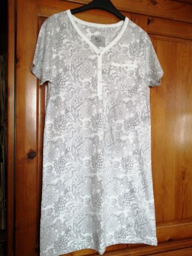 Nightshirt love lounge - "love, to