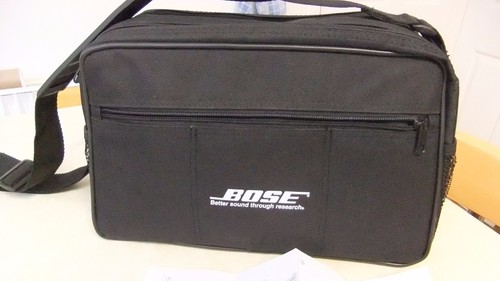 Genuine bose travel messenger - bose,
