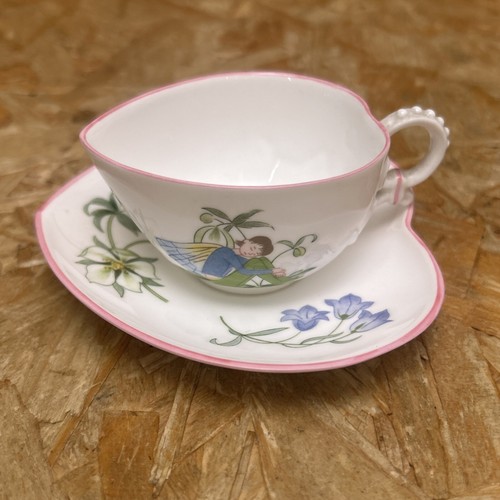 Wedgwood miniature heart - miniature,