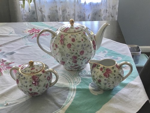 Royal doulton large - royal,