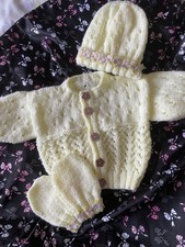 Hand Knitted Newborn/reborn