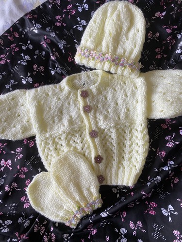 Hand knitted newborn reborn - hand, newborn/reborn