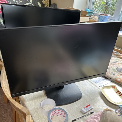 Philips 273v7q ips led - philips,