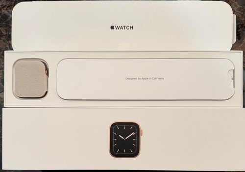 Apple watch series 44mm - watch,