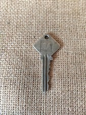 Classic Vintage Car Garage Collectable AA Key TV Film Theatre Prop Display 