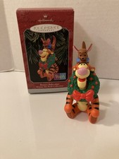 Hallmark Keepsake Ornament 1998 BOUNCY BABY SITTER Tigger & Roo- Winnie The Pooh