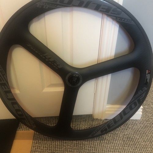 Selcof carbon three - selcof,