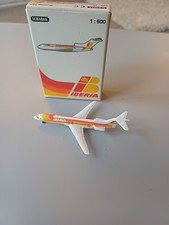 Schabak 1:600 Diecast Model Airliner Boeing 727 Iberia 906/20