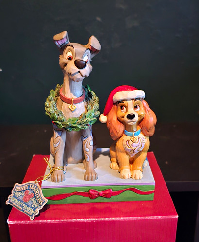 Enesco disney traditions lady - traditions,