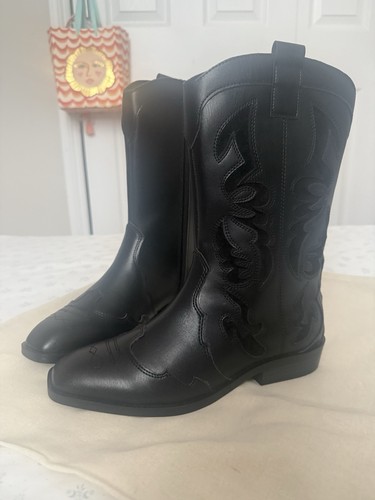 Zara equestrian riding - zara, /