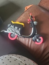 MONSTER HIGH Werecat Sisters Scooter 2014 