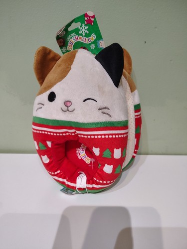 Nwt jazwares squishmallow - nwt, cam