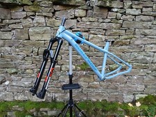 Nukeproof Scout 275 Mountain Bike Large Frameset Marzocchi Bomber Z2 Forks 140mm