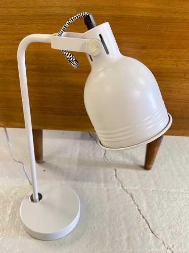 Mid century modern style - modern,