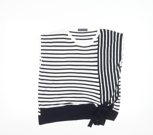 Add timeless nautical charm - , to