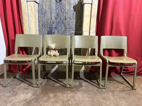 Set four chorus theo - set, of
