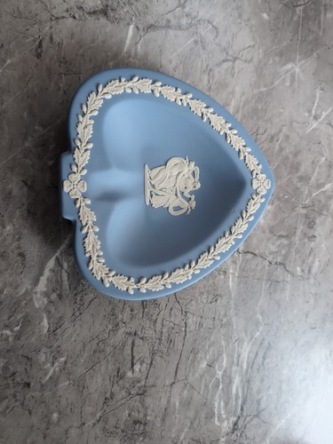 Wedgwood ceramic blue - ceramic,