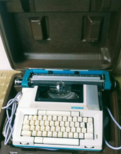 Smith Corona 2200 Electric Coronamatic Typewriter 1970's