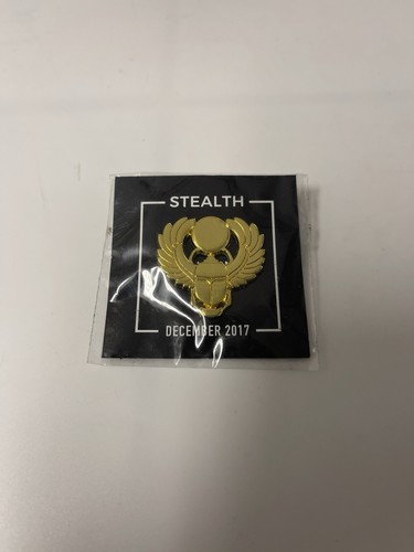 Loot crate gaming pin december - gaming,