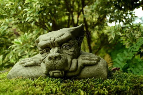 Ernie the gargoyle stone - gargoyle,