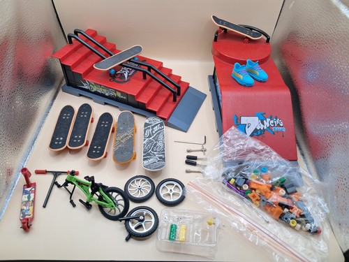 Skateboard bmx toy bundle - bmx,