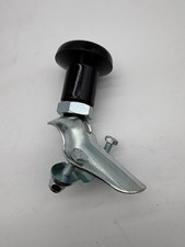 Universal fixed steering knob