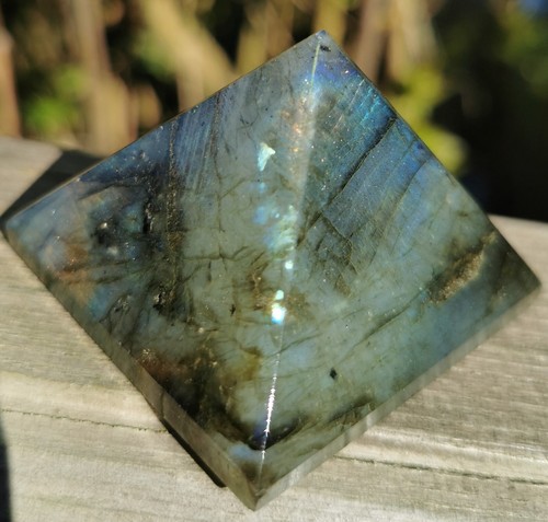 Labradorite crystal gemstone - labradorite,