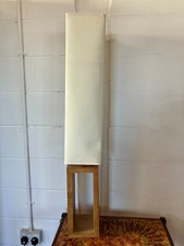 Cube Shaped Oak Based Floor /