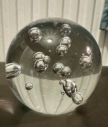 Excellent bubble paperweight - excellent,